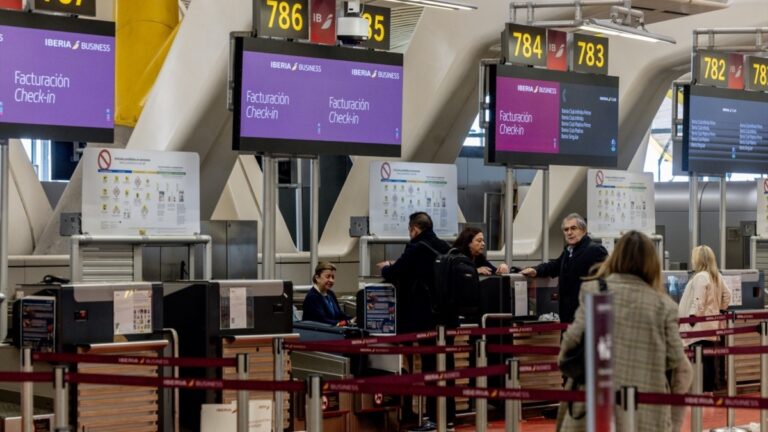 L'UE accepte de réformer les droits des passagers avec une indemnisation pouvant aller jusqu'à 600 euros et des modifications pour les bagages à main