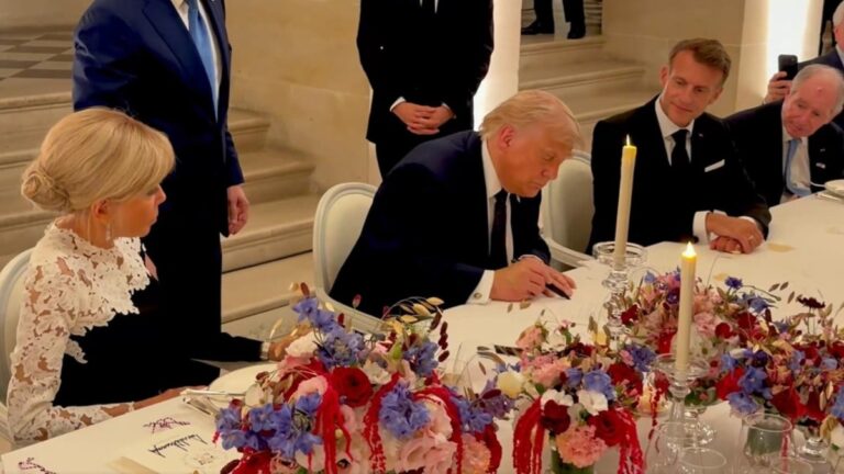 Les États-Unis et l’Iran signent la paix « électroniquement » et débloquent Ormuz