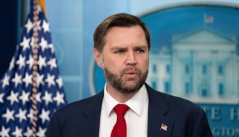 Les Etats-Unis et l'Iran siègent en Suisse au premier jour des négociations après les nouvelles attaques israéliennes au Liban