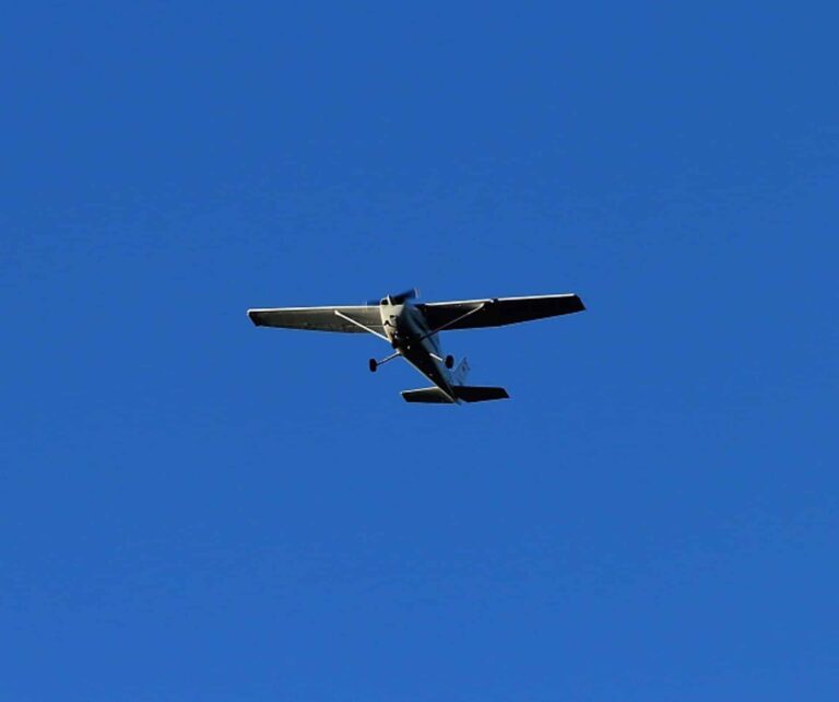 Au moins 11 morts dans le crash d'un petit avion dans l'est de la France