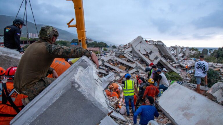 Les tremblements de terre au Venezuela font 34 morts et 140 disparus parmi les Espagnols