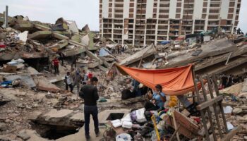 Le Venezuela porte le bilan des tremblements de terre à 3 535 morts alors que l'enlèvement des débris se poursuit