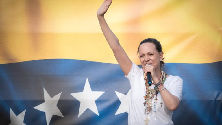 Rubio retire María Corina du projet de transition vénézuélien