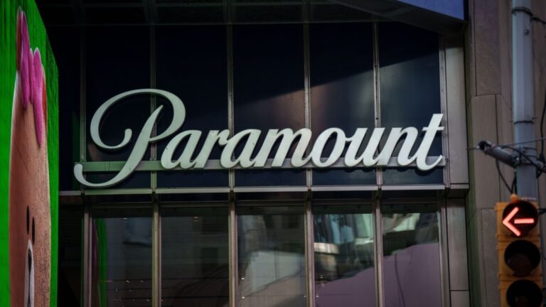 La justice américaine empêche la fusion entre Paramount et Warner Bros. Discovery par mesure de précaution