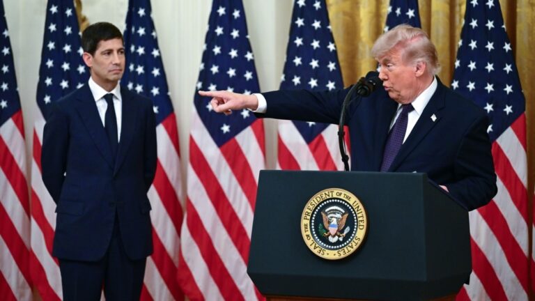 La Réserve fédérale défie Trump et maintient ses taux entre 3,5 % et 3,75 %