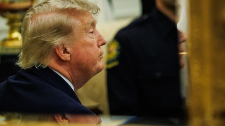 Trump insiste sur le fait que le détroit d’Ormuz est un « nouveau territoire américain »