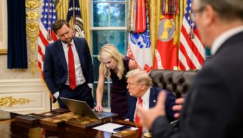 Natalie Harp, la conseillère dévouée et fidèle à Trump : « Vous êtes tout ce qui m'importe »