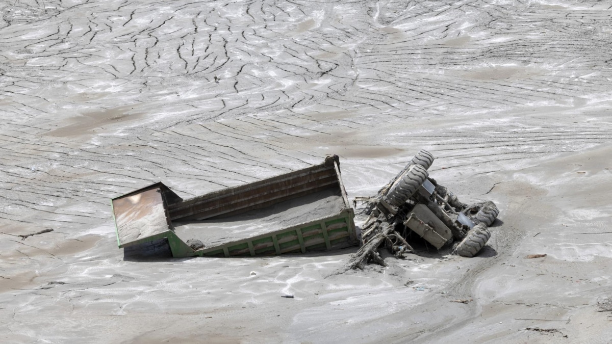 Destrucción provocada por la riada mortal en Nepal