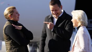 Von der Leyen se rend au Groenland pour réaffirmer le soutien de l'UE à l'île