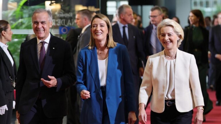 Von der Leyen au Parlement européen : « La frontière de Ceuta est la frontière de l'Europe et nous sommes là pour vous »