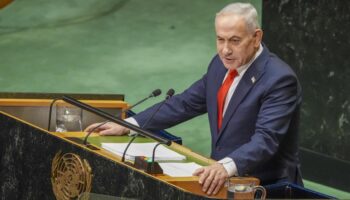 Netanyahu défie les diplomates qui quittent la salle de l'ONU : « S'il y a d'autres lâches moraux, qu'ils partent »