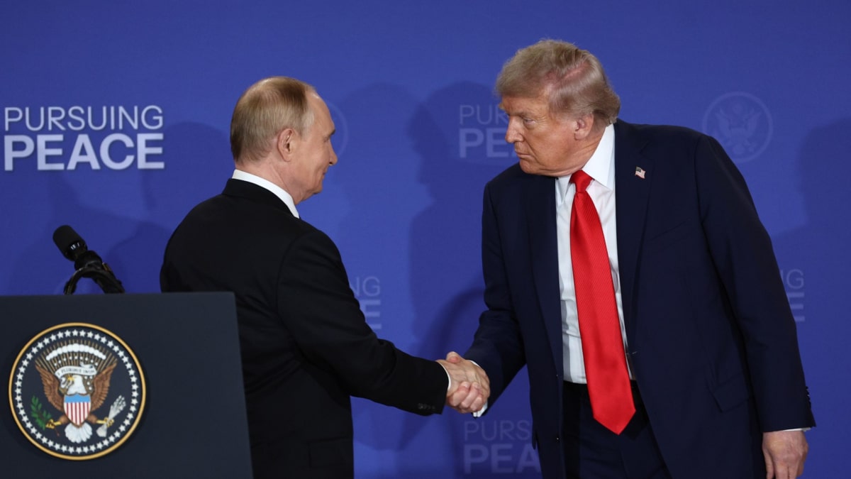 Trump anuncia un acuerdo con Putin para que Rusia suministre combustible diésel a EEUU y al mercado global