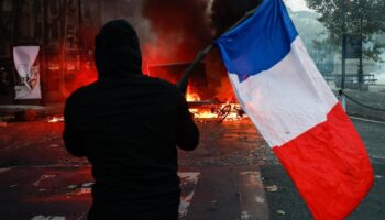 L’agonie du macronisme : chaos, violence et mauvaise gouvernance