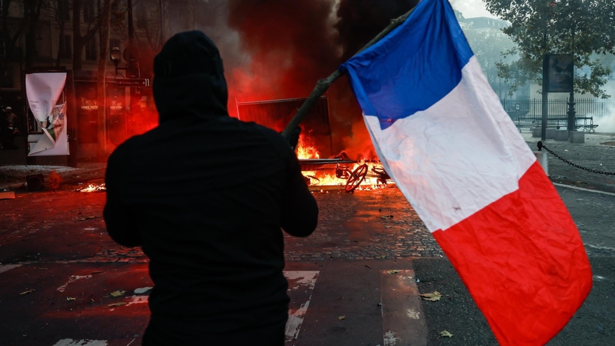 L’agonie du macronisme : chaos, violence et mauvaise gouvernance