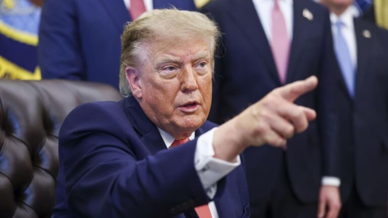Trump accuse l'Espagne de la crise de Ceuta : « Ils ont afflué et le pays ne fait rien »