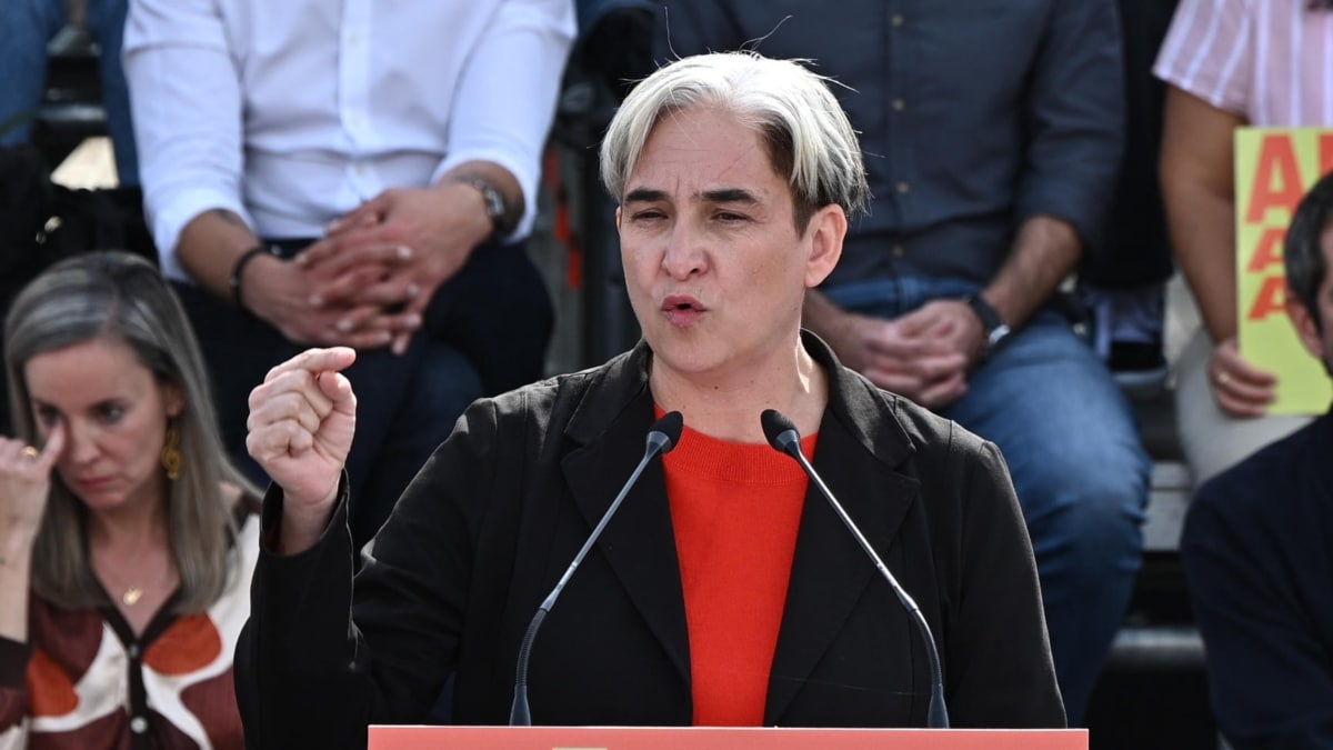 EEUU impide la entrada a Puerto Rico de Ada Colau