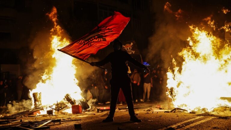 Manifestations en Albanie : entre Trump, l’UE et la lassitude des citoyens