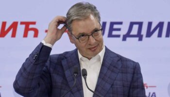 La révolte étudiante chasse le nationaliste Vucic en Serbie après douze ans d'hégémonie