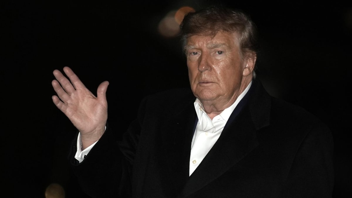 Trump califica de