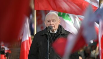 La droite populiste polonaise agite Polexit